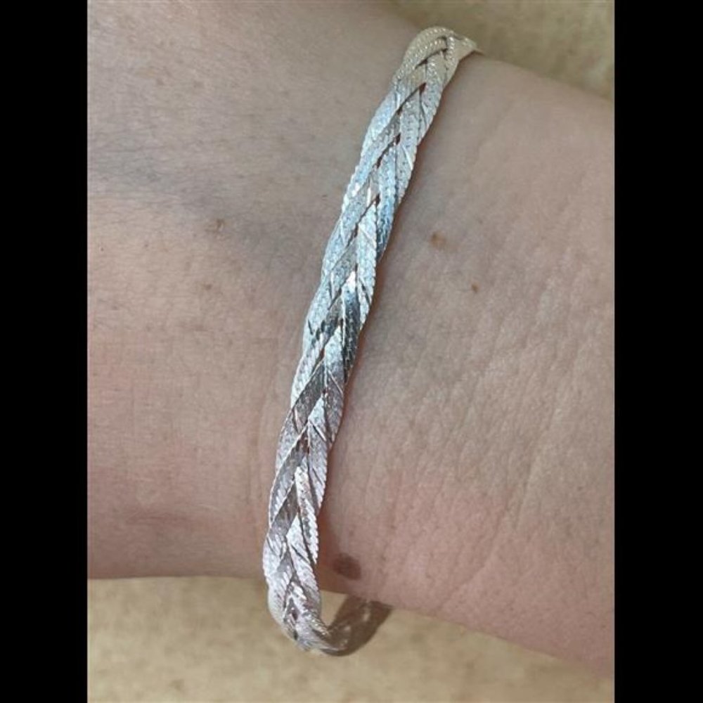 Solid 925 Sterling Silver Ladies 6mm Twisted Braided Herringbone Bracelet ITALY